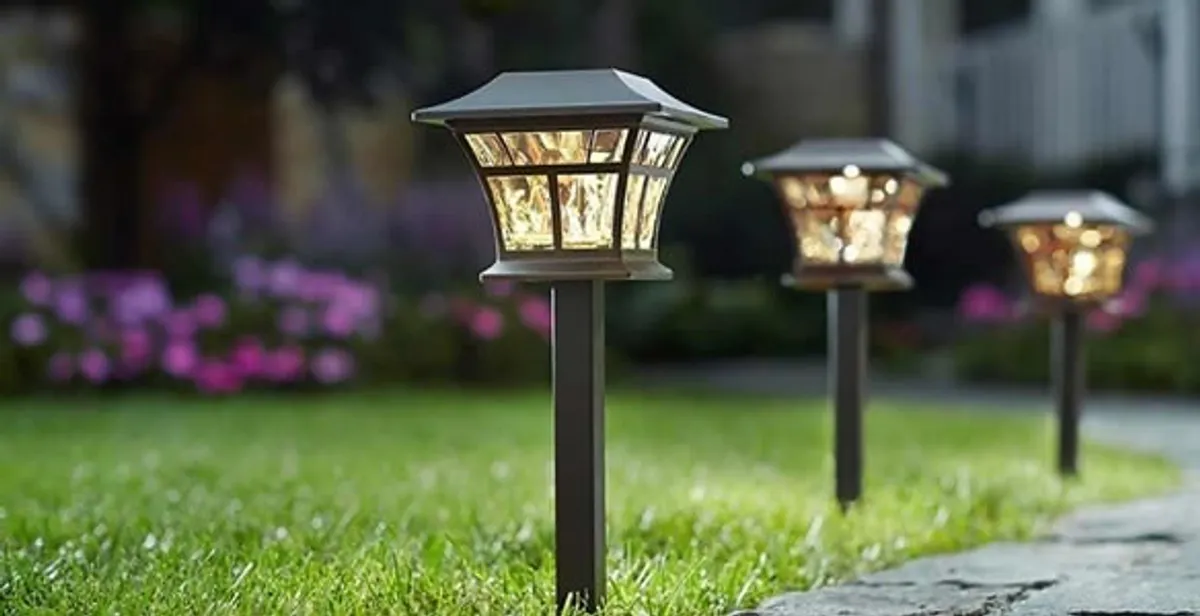 landscape lighting installation services with professionally installed pathway lights in Mountain View, CA